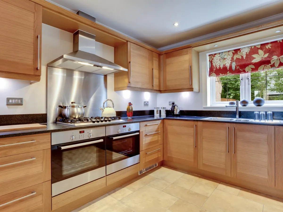 Modern Wood Works custom furniture craftsmanship